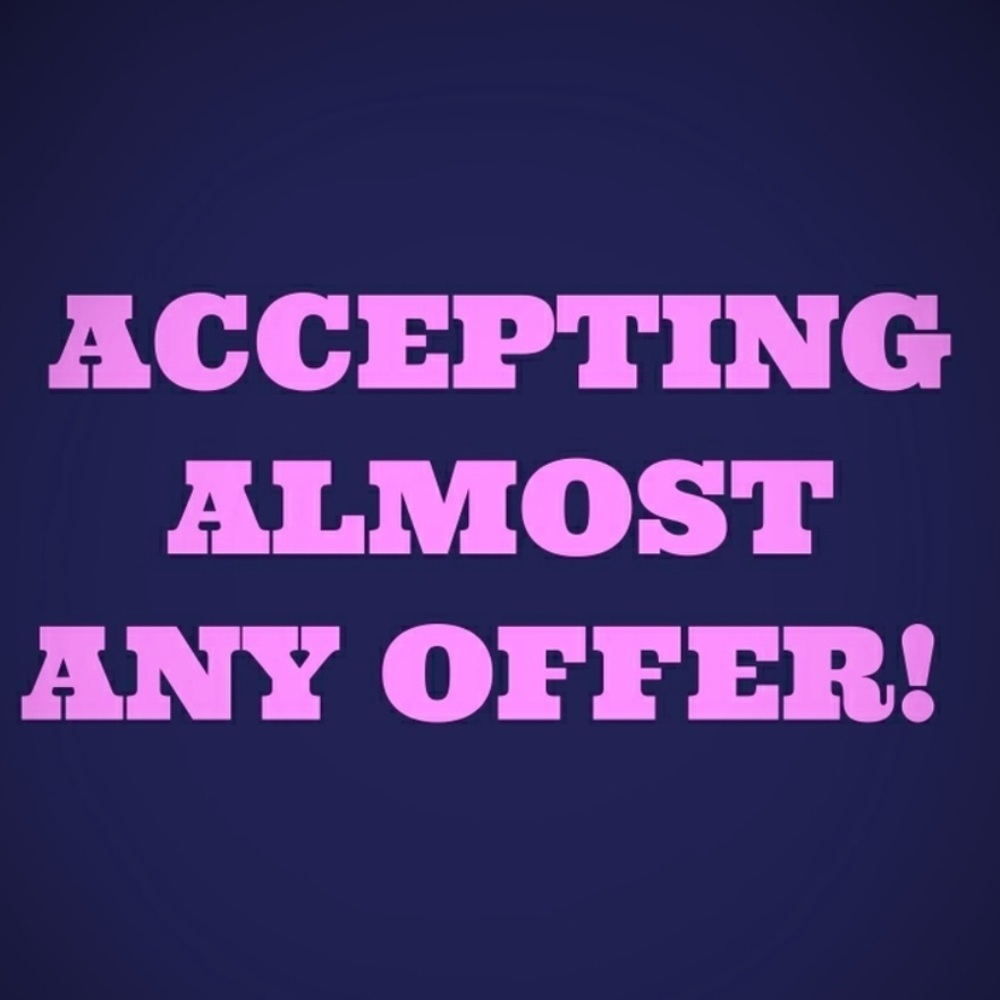 🎈MAKE AN OFFER🎈 - Picture 2 of 12